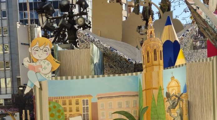 La Falla Infantil Municipal: Un mensaje de ecologismo y lectura La Falla Infantil Municipal: Un mensaje de ecologismo y lectura