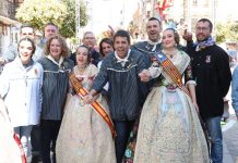 Carlos Mazón quiere hacer una mascletà en París