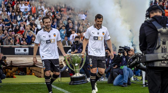Las leyendas del triplete del Valencia CF vuelven a Mestalla