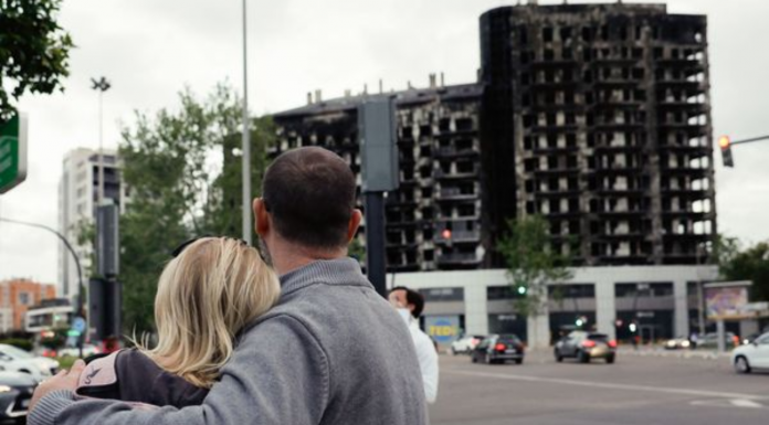 La rehabilitación del edificio de Campanar será una realidad Los vecinos de Campanar preocupados por el coste de la rehabilitación: "Confiamos en que las aseguradoras lo financien"