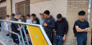 La Policía detiene a 12 adolescentes en un pelea de bandas