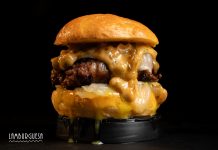 La hamburguesa de Pepelu debuta en Mestalla para The Champions Burger