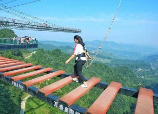 El parque de atracciones chino en el que puedes perder la vida