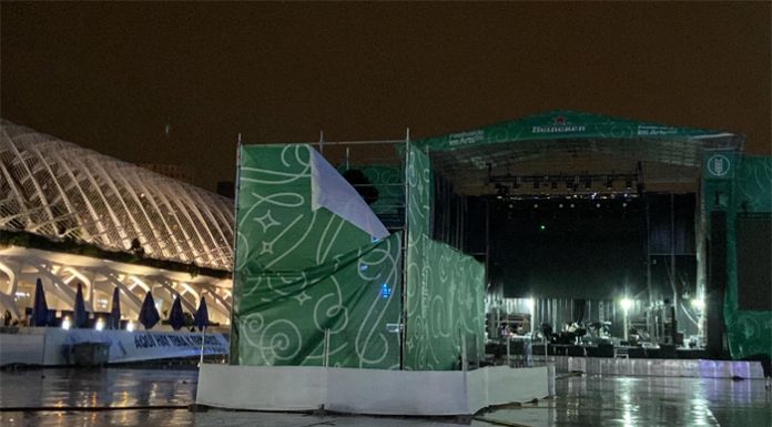 La lluvia suspende el festival de Les Arts y el concierto de Manolo García Aplazados los conciertos de Fallas