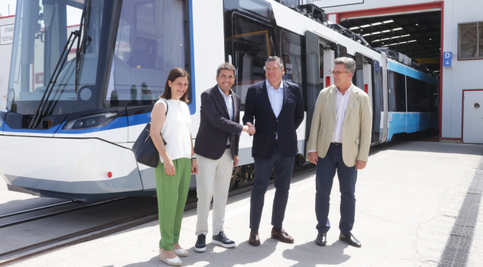 Stadler fabricará en Valencia más de 500 tranvías de última generación por un valor de 4.000 millones Stadler fabricará en Valencia más de 500 tranvías de última generación por un valor de 4.000 millones