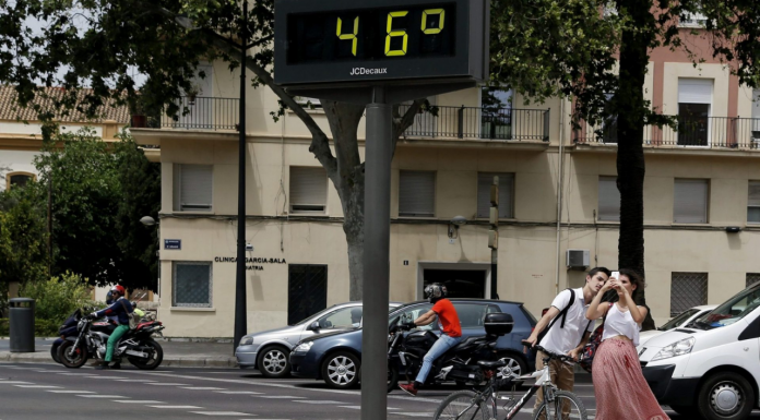 La primera ola de calor disparará los termómetros de Valencia hasta los 46º La primera ola de calor disparará los termómetros de Valencia hasta los 45º