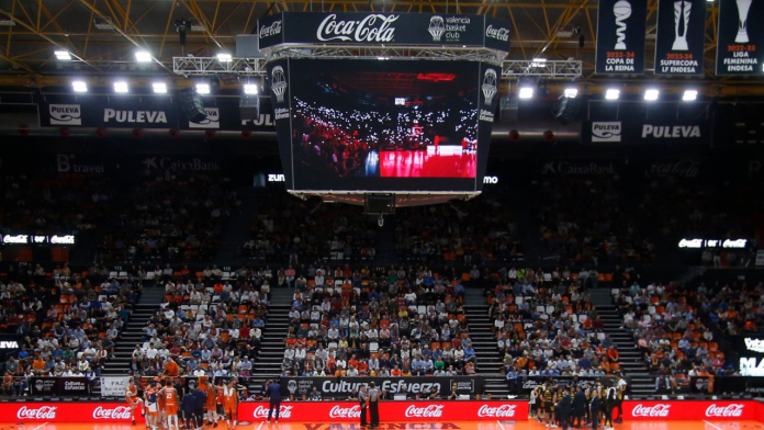 Valencia instalará pantallas gigantes en La Fonteta