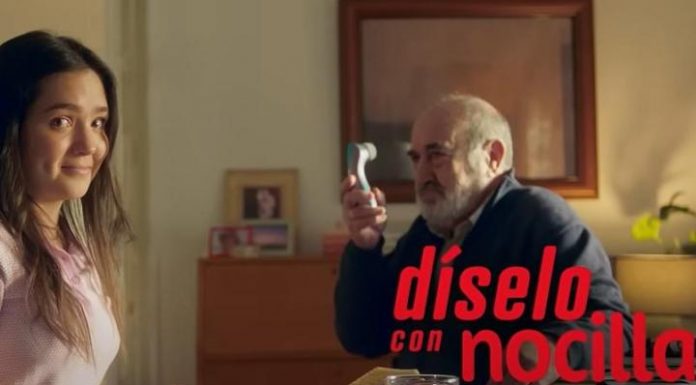 Polémica en redes por el nuevo anuncio de Nocilla donde aparece un juguete sexual Polémica en redes por el nuevo anuncio de Nocilla donde aparece un juguete sexual