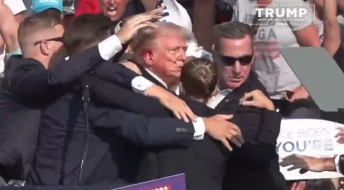 Disparan a Donald Trump en un mitin en Pensilvania