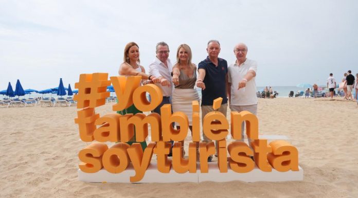 Una campaña aboga por la convivencia entre residente y turista