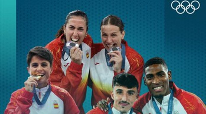 Valencia recibe a sus cinco medallistas olímpicos