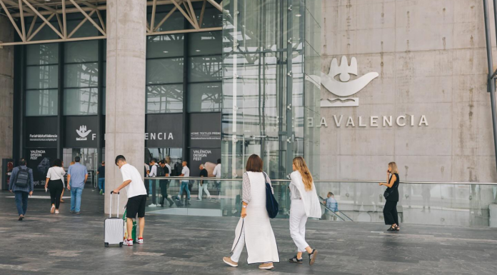El mayor evento industrial del hábitat, textil y cocina abre en Feria Valencia El mayor evento industrial del hábitat, textil y cocina abre en Feria Valencia