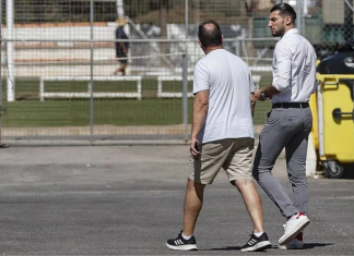 El Valencia CF sanciona a Rafa Mir