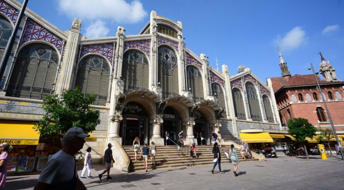 Así es el Bono Comercio que regala 50 euros para gastar en tiendas y mercados de Valencia Así es el Bono Comercio que regala 50 euros para gastar en tiendas y mercados de Valencia
