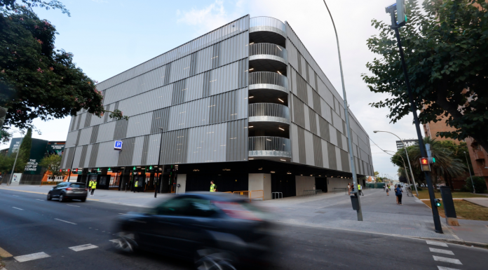El macroparking de Juan Roig abre las puertas con más de mil plazas El macroparking de Juan Roig abre las puertas con más de mil plazas