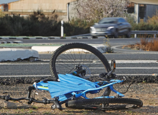 Un ciclista herido de gravedad tras sufrir un atropello en las carreteras valencianas