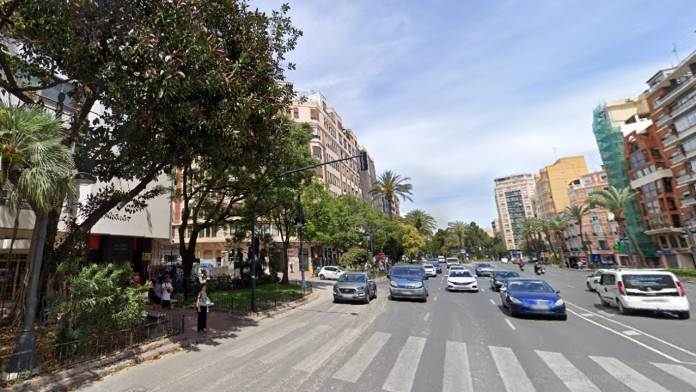 Dos personas heridas en un atropello en la Gran Vía Germanías