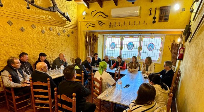 Preocupación en El Palmar por los bulos que circulan que están ahuyentando a turistas