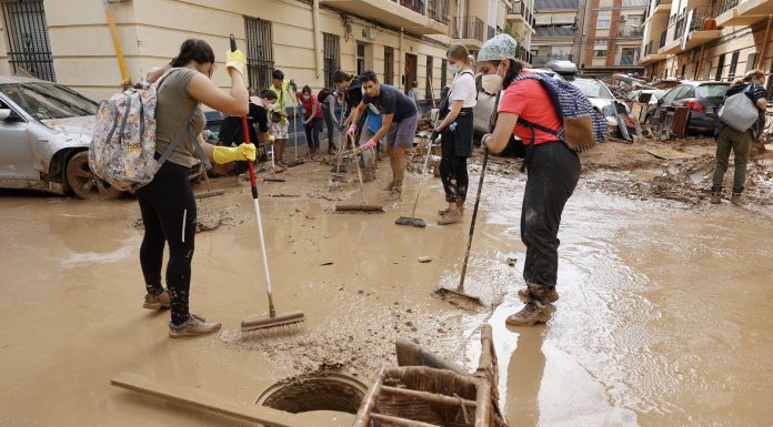 Riesgos sanitarios: Cómo ayudar y protegerse de enfermedades como el tétanos, la hepatitis o la gastroenteritis