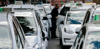 Valencia afrontará el fin de semana del Maratón sin taxis ni metro