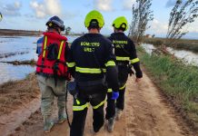 Suspenden la navegación en la Albufera para facilitar las tareas de rescate y limpieza