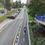 Valencia estrena un nuevo carril bici en una gran avenida de la ciudad