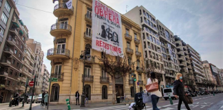 Adiós a los okupas: una nueva ley permitirá desalojar las casas en horas