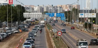 Caos en el tráfico de Valencia: restricciones y carreteras cerradas complican el inicio de semana tras la DANA