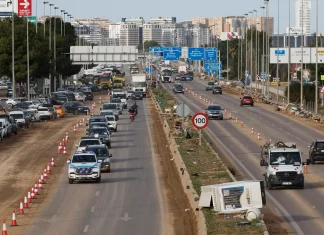 Caos en el tráfico de Valencia: restricciones y carreteras cerradas complican el inicio de semana tras la DANA