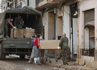 El Consell podrá aplicar la movilidad forzosa de funcionarios para reconstruir Valencia