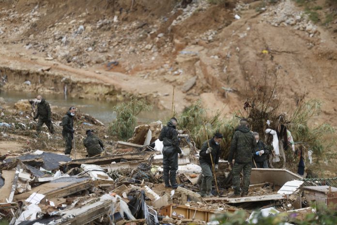 Suben a 217 las víctimas mortales por las inundaciones en Valencia