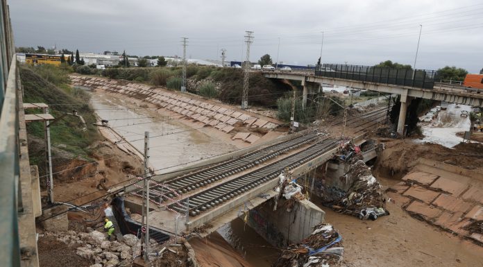 La DANA obliga a retrasar la reapertura de la alta velocidad