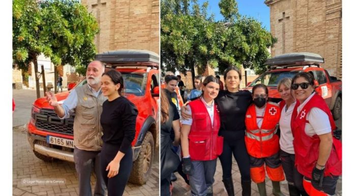 Rosalía visita a los damnificados por la DANA