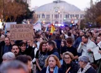 Una manifestación y una carrera cierran el tráfico en Valencia: recorridos y calles cortadas este fin de semana