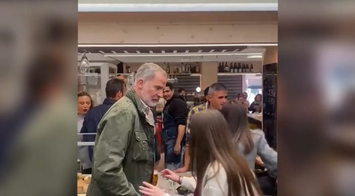 Los Reyes, la princesa Leonor y la infanta Sofía visitan Valencia por sorpresa
