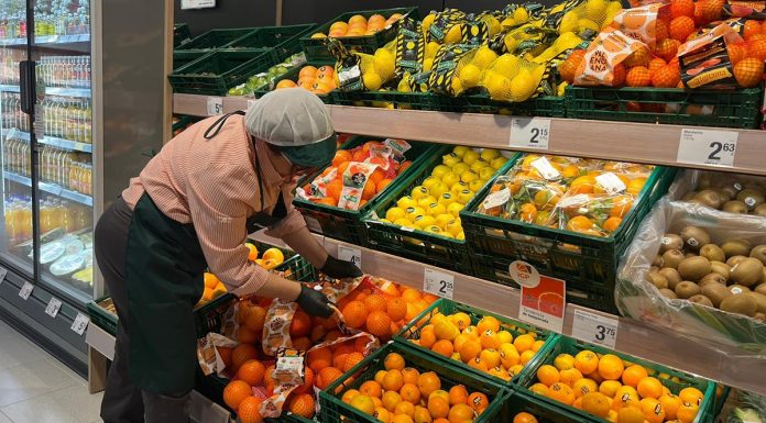Consum sólo venderá naranjas valencianas: así es el sello para identificarlas Consum venderá naranjas con IGP en toda la Comunitat Valenciana hasta el final de la campaña