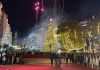 Las Falleras Mayores de Valencia junto a la alcaldesa, María José Catalá, encienden la Navidad.