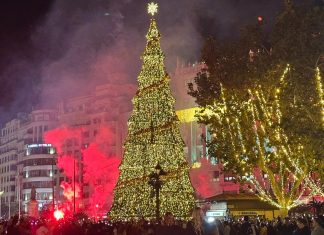 La Navidad en Valencia brilla con decoraciones renovadas