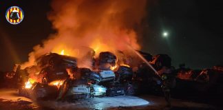 Bernabé insiste tras el incendio de Catarroja: "La solución no es vigilar las campas, es sacar los coches"