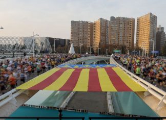 El Maratón Valencia rinde un homenaje a las víctimas de la DANA