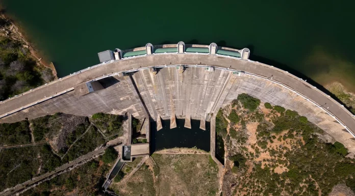 La Generalitat insta a la CHJ a aclarar si el 29-O formó el comité de crisis Presa de la Forata / EFE