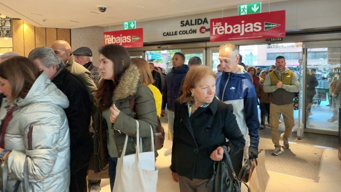 Así arrancan las rebajas de invierno 2025