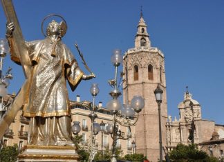 Procesión de San Vicente Mártir