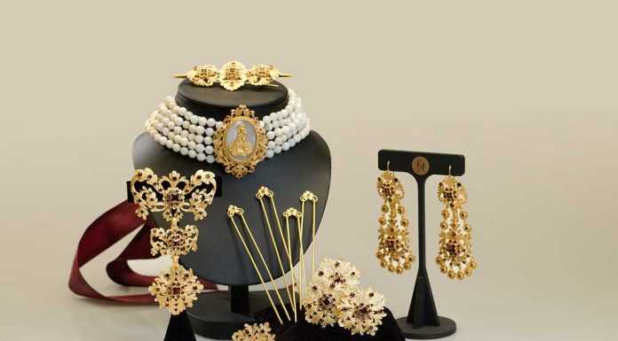 Flor d’Aigua, una joya de indumentaria fallera desde 1919