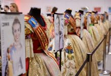 La mayor exposición de trajes de Falleras Mayores de Valencia abre sus puertas este fin de semana