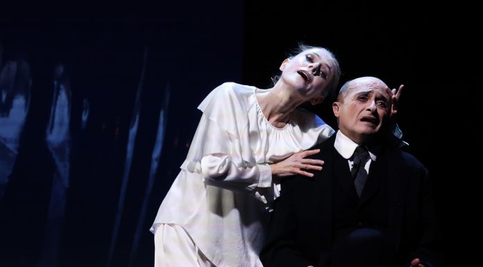 Les Arts revive el espíritu de Viena con el ‘Cabaret Pierrot’ Les Arts revive los tiempos del cabaret literario vienés con el espectáculo 'Cabaret Pierrot'