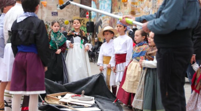 Imagen del concurso del "Cant de l' estoreta ", Armando Romero - Junta Central Fallera. estoreta velleta
