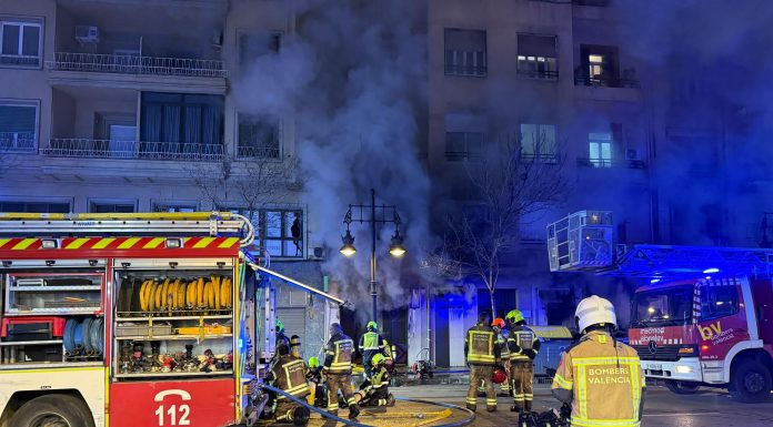 Imágenes del incendio que este viernes ha impactado en Valencia