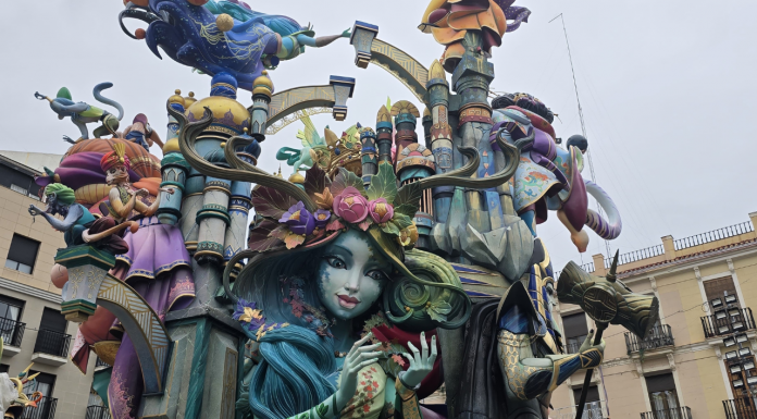 València invierte casi 3 millones de euros en subvencionar los monumentos falleros 2026