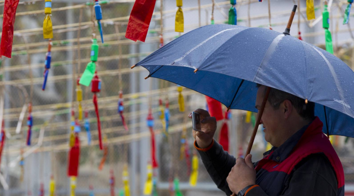 Inicio de Fallas bajo paraguas: ¿Qué días lloverá? Inicio de Fallas bajo paraguas: ¿Qué días lloverá?